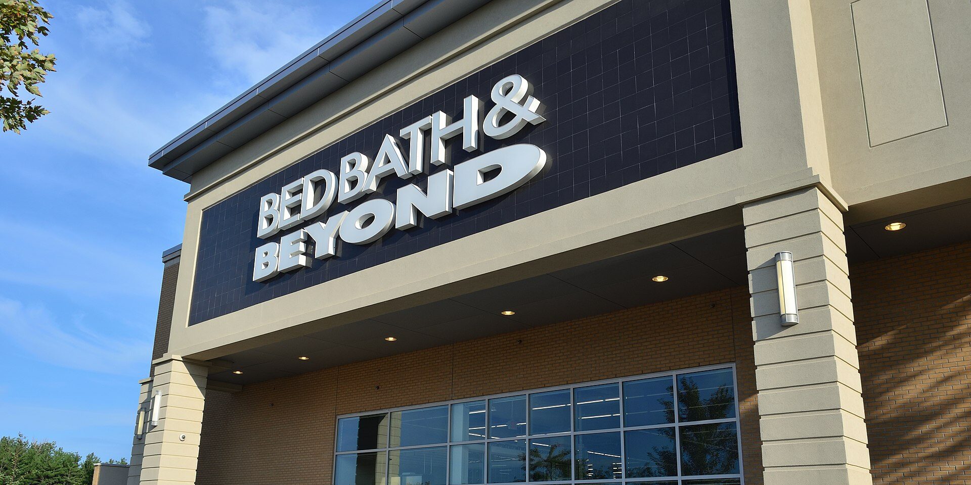 BED BATH & BEYOND FILES FOR BANRUPTCY