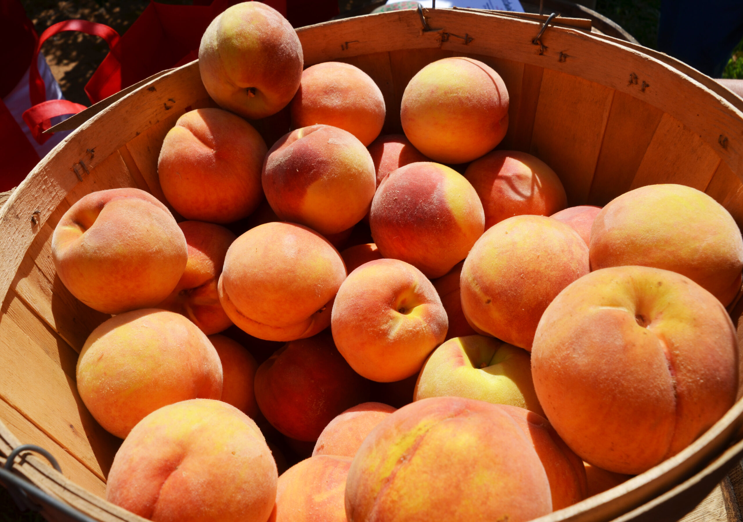 Where to Get Free NJ Peaches On ‘National Eat...
